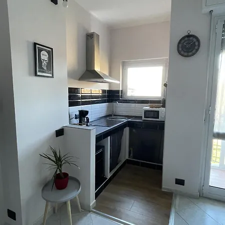 Turin Apartment דירה טורינו