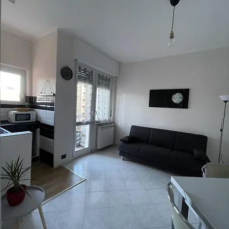 Turin Apartment דירה